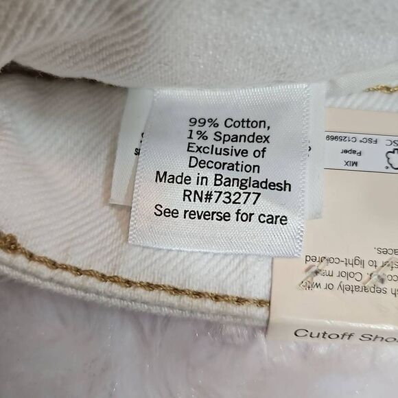 Super High Rise Cutoff Short With Rainbow Pocket - Picture 5 of 7